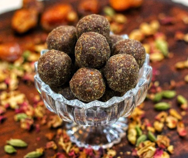 Atta Flaxseed Ladoo