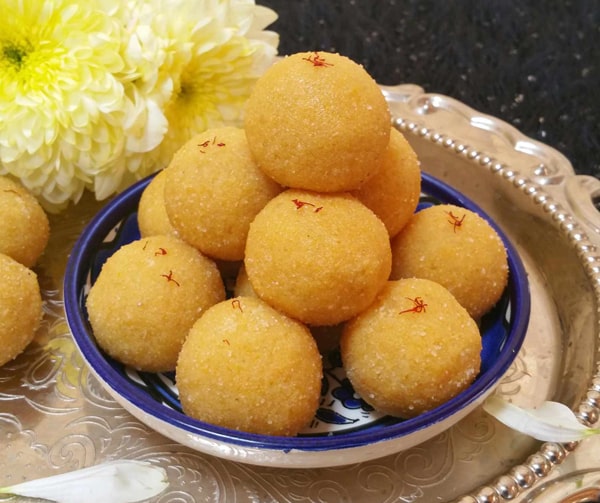 Moong Dal Ladoo